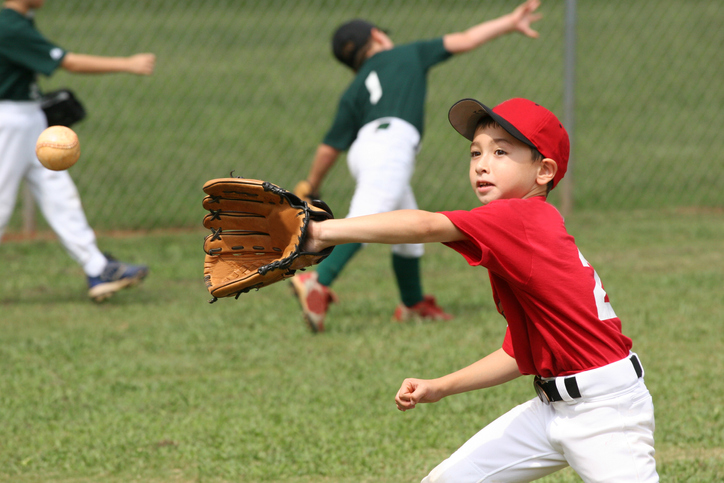 Ages: 3 - 5 (as of May 1)
Tuesdays, May 14 - June 18
5:30 - 6:15pm OR
6:30 - 7:15pm
Snyder Park Ball Field
Deadline: April 29
Fee: $70